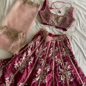 Lashkaraa Maroon Floral Printed Lehenga (XS)